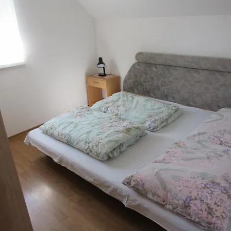 Guest house Bobrovnik *